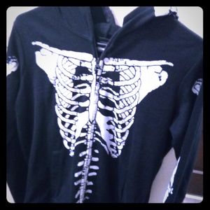 Hottopic skull zip up hoodie